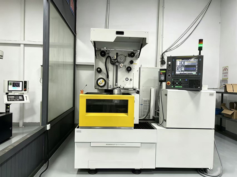 CNC Wire Cutting Machine Tool